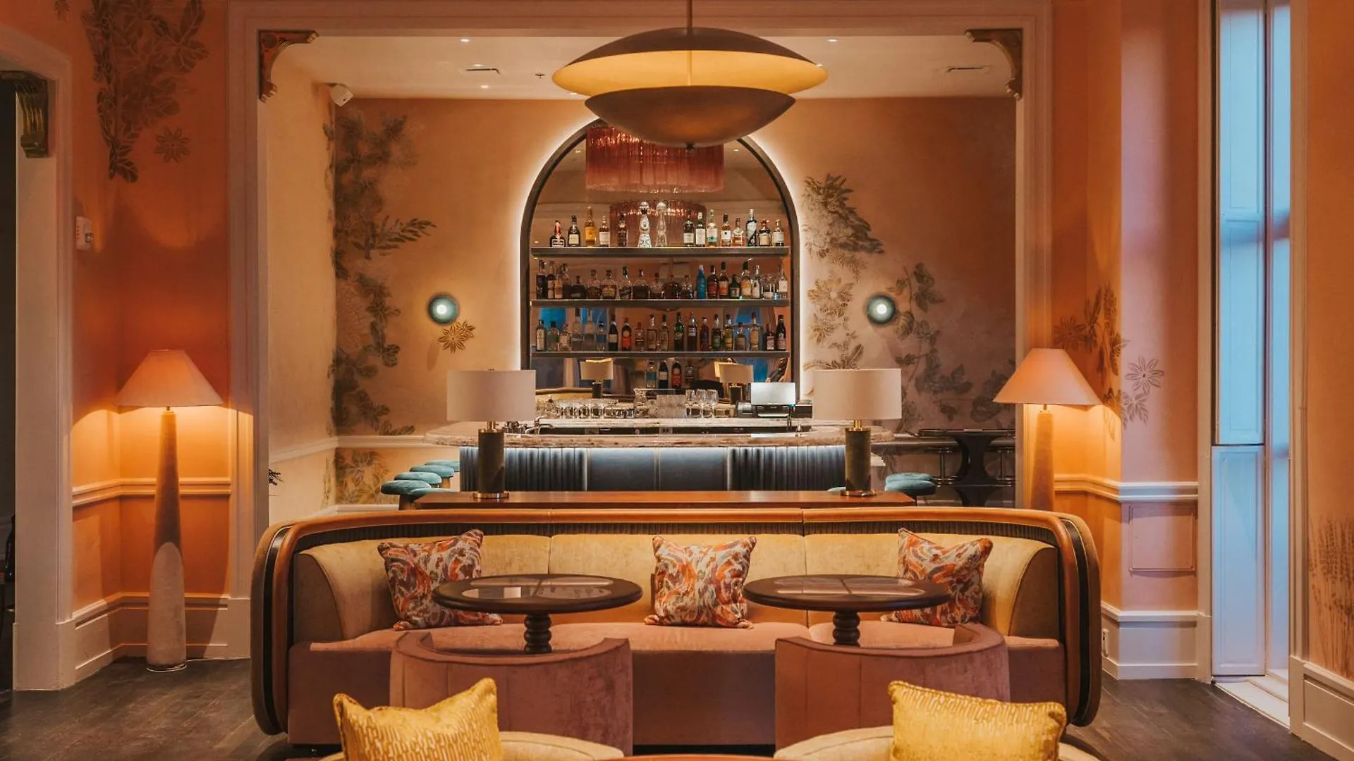 Hotel Bardo Savannah contacts