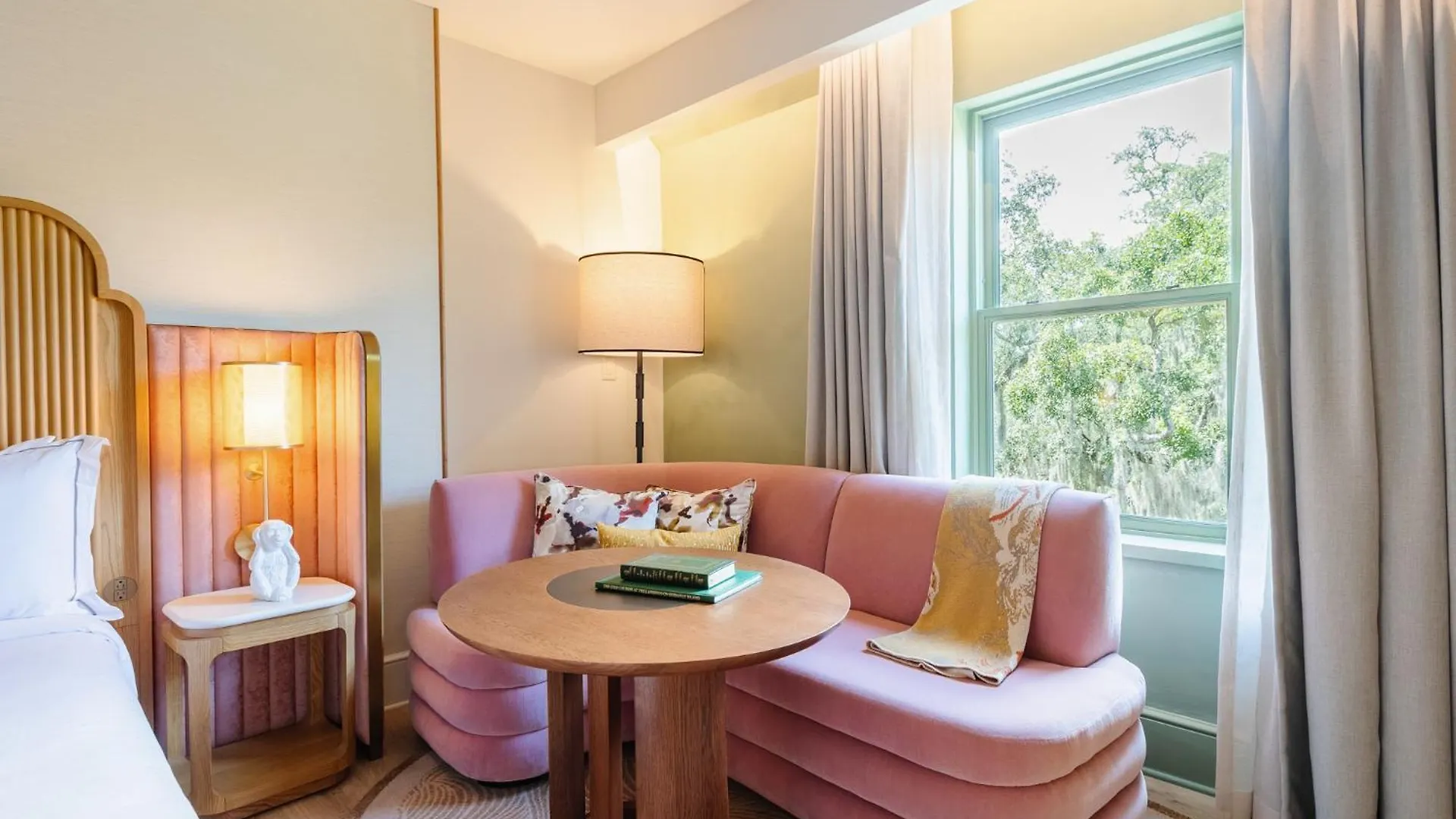 Hotel Bardo Savannah 5*,  United States